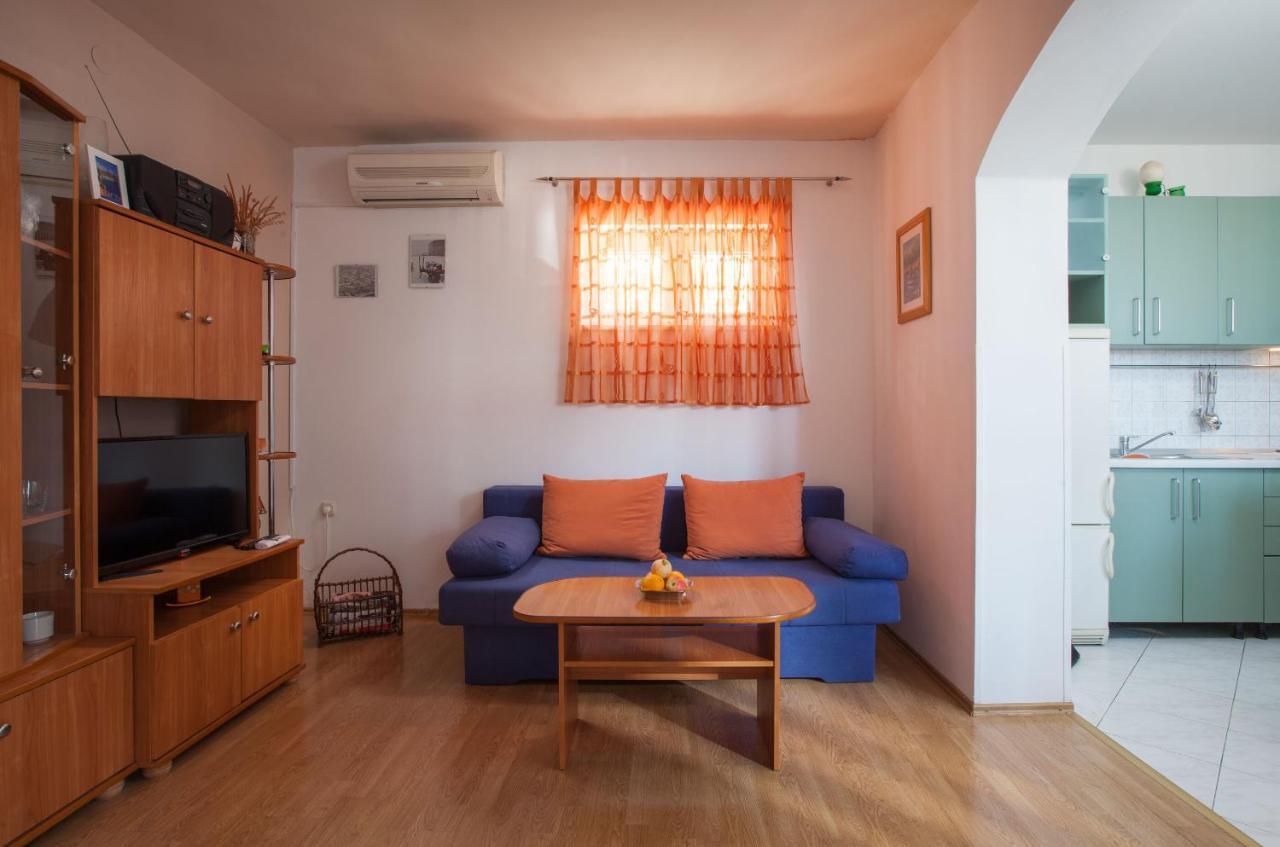 Apartments Dragan Baška Voda Dış mekan fotoğraf