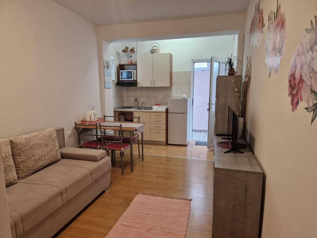 Apartments Dragan Baška Voda Dış mekan fotoğraf